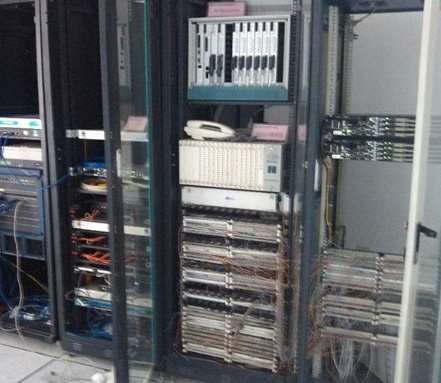 ��B�������W��������ܻ�ϵ�y